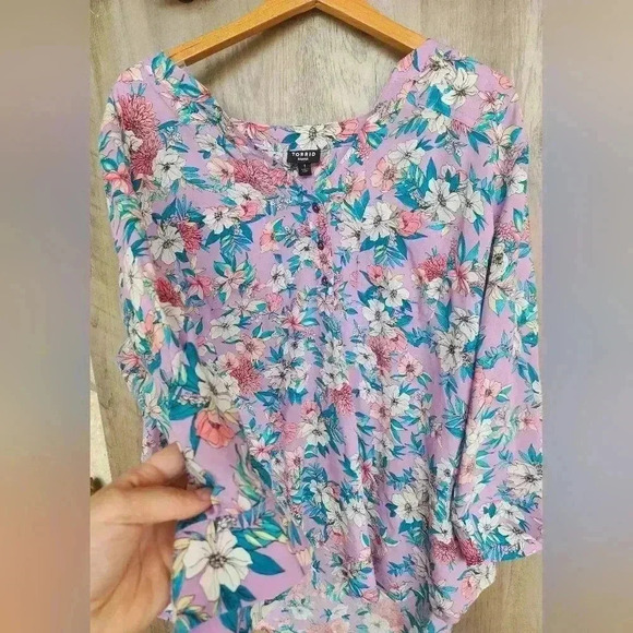 Torrid Harper Flowy Floral Lavender Blouse Women's 1X - Picture 5 of 9